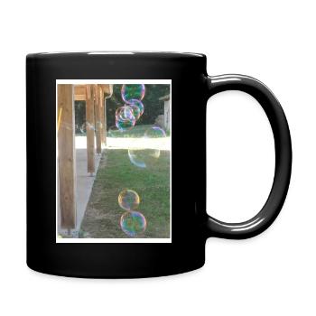 Série de bulles de savon en extérieur - Mug uni - noir - Droite