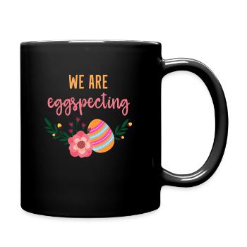 We are eggspecting Easter pregnancy gift - Full Colour Mug - black - Right