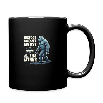 Bigfoot Believer Sasquatch Cryptid Forest Creature - Full Colour Mug - black - Right