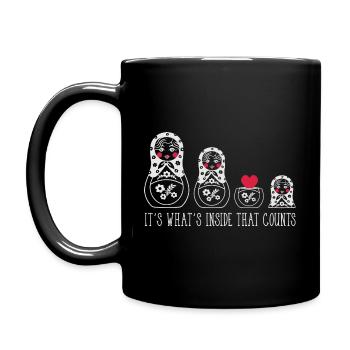 Poupée russe Matryoshka disant amour du cœur - Mug uni - noir - Gauche