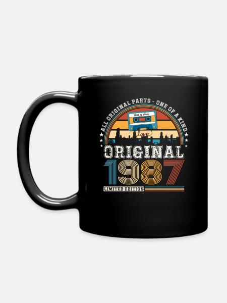 36th Birthday Man June Vintage 1987 Cassette - Mug uni - noir