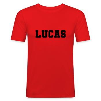 Name - Lucas - Männer Slim Fit T-Shirt - Rot - Vorne - Jaron (178cm)