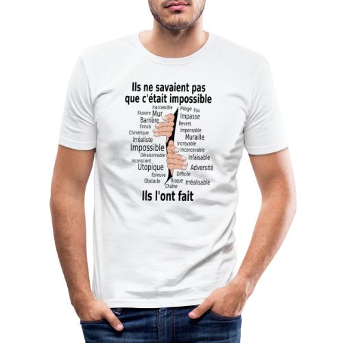 Impossible et fait Hommes mains Fond Clair - T-shirt près du corps Homme
