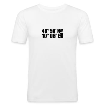 Aalen Koordinaten - Männer Slim Fit T-Shirt - Weiß - Vorne - Nik (191cm)
