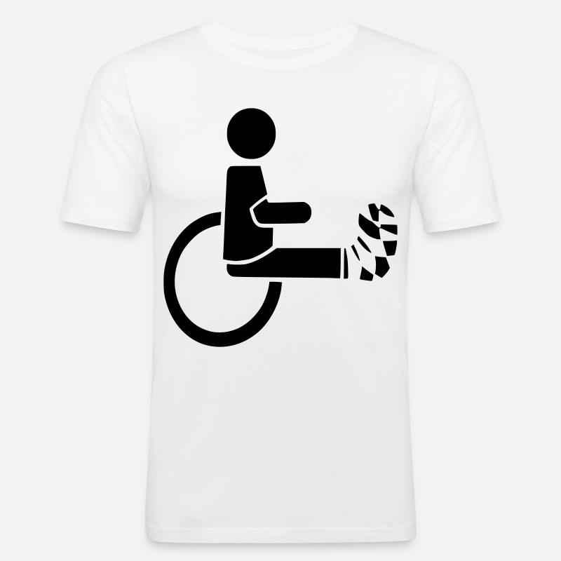 Rollstuhlfahrer mit Bein in Gips # - Männer Slim Fit T-Shirt - Weiß