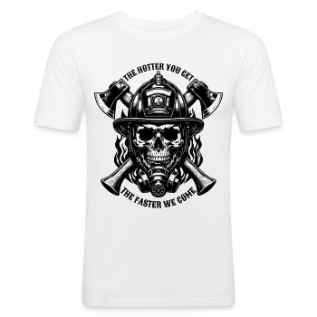 Feuerwehr The hotter you get the faster we are - Männer Slim Fit T-Shirt - Weiß - Vorne - Nik (191cm)
