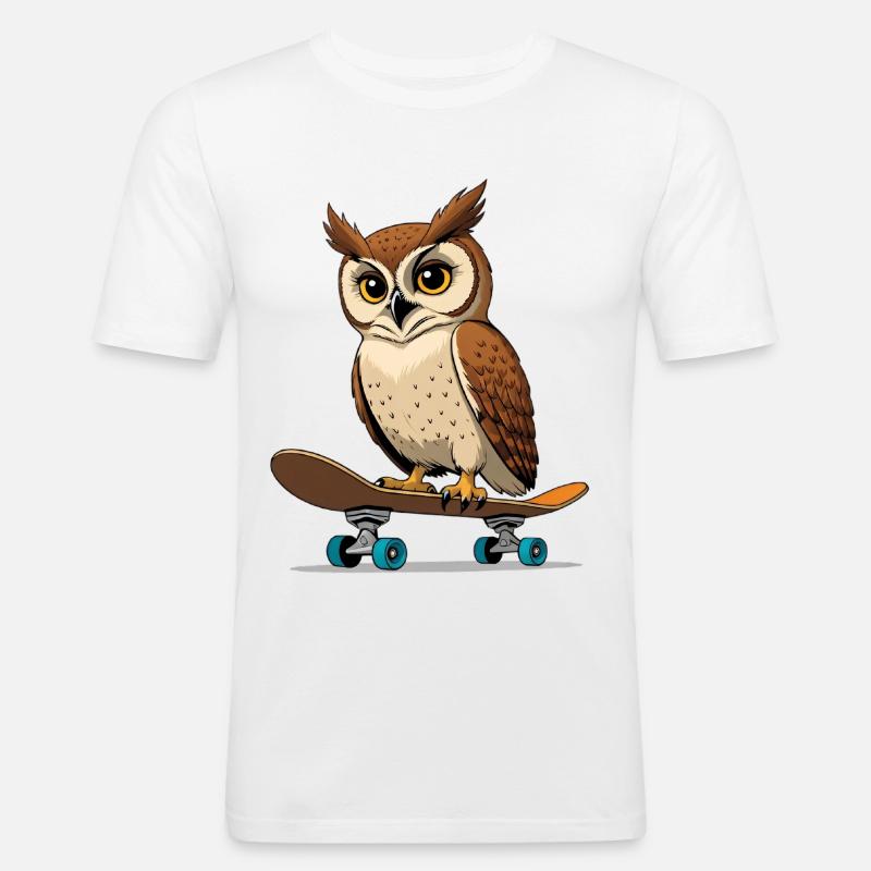 Eule auf Skateboard im Comic-Stil - Männer Slim Fit T-Shirt - Weiß