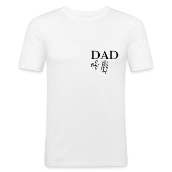 Dad of Three - Männer Slim Fit T-Shirt - Weiß - Vorne - Nik (191cm)