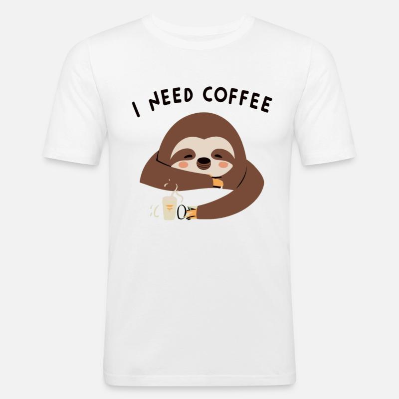 Faultier I Need Coffee - Männer Slim Fit T-Shirt - Weiß