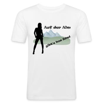 "Auf der Alm gibt's koa Sünd" by Claudia-Moda - Männer Slim Fit T-Shirt - Weiß - Vorne - Nik (191cm)