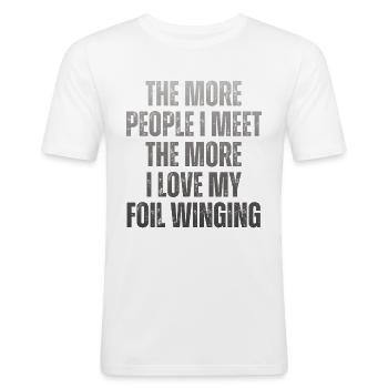 Wing Surfer Wingsurfing Retro Foil Wing - Männer Slim Fit T-Shirt - Weiß - Vorne - Nik (191cm)