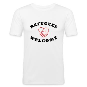 Refugees Welcome - Flüchtlinge Willkommen - Männer Slim Fit T-Shirt - Weiß - Vorne - Nik (191cm)