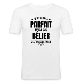 Je suis bélier cadeau astrologie - T-shirt près du corps Homme - blanc - Devant - Nik (191cm)
