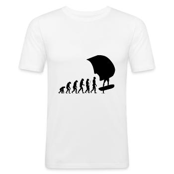 Wingfoil Wingfoiler Evolution - Männer Slim Fit T-Shirt - Weiß - Vorne - Nik (191cm)