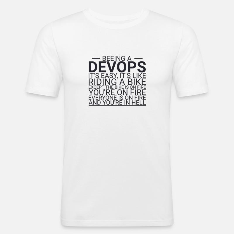 "DevOps Hell | Softwareentwicklung" - Männer Slim Fit T-Shirt - Weiß