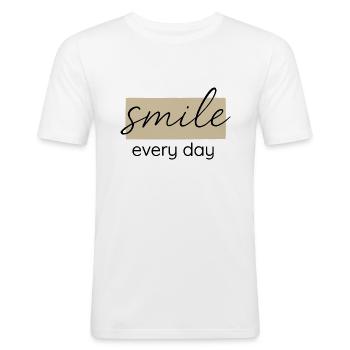 Smile every day – Positives Zitat im modernen Stil - Männer Slim Fit T-Shirt - Weiß - Vorne - Nik (191cm)