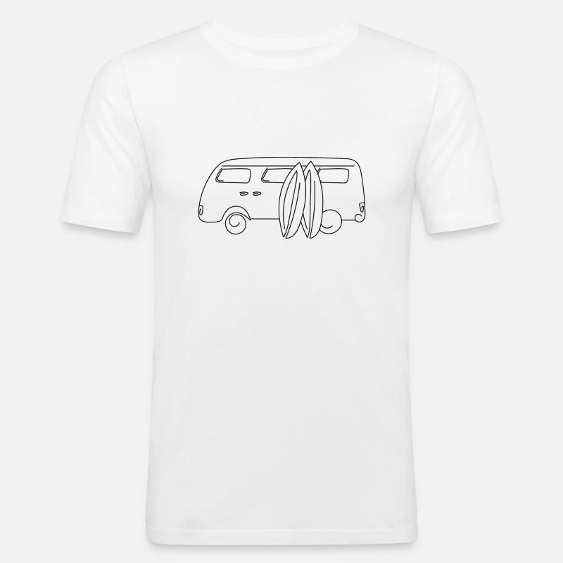 Retro-Van mit Surfbrettern - Männer Slim Fit T-Shirt - Weiß