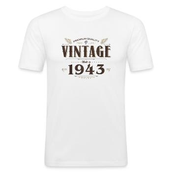 81 Jahre alter Jahrgang 1943 Limitierte Auflage 81. - Männer Slim Fit T-Shirt - Weiß - Vorne - Nik (191cm)