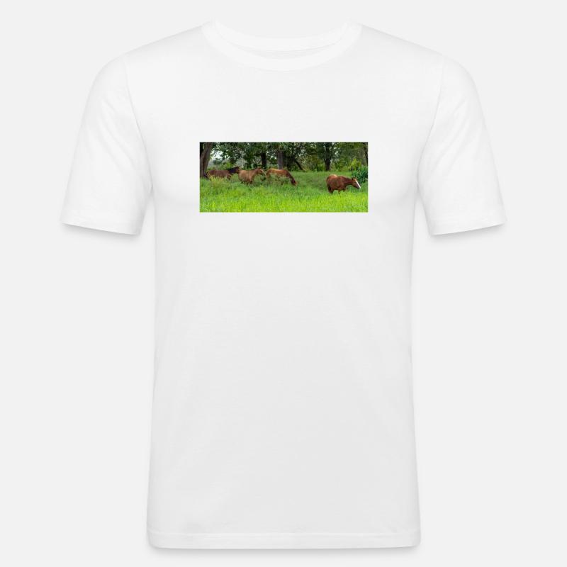 Pferde auf der Wiese - Männer Slim Fit T-Shirt - Weiß