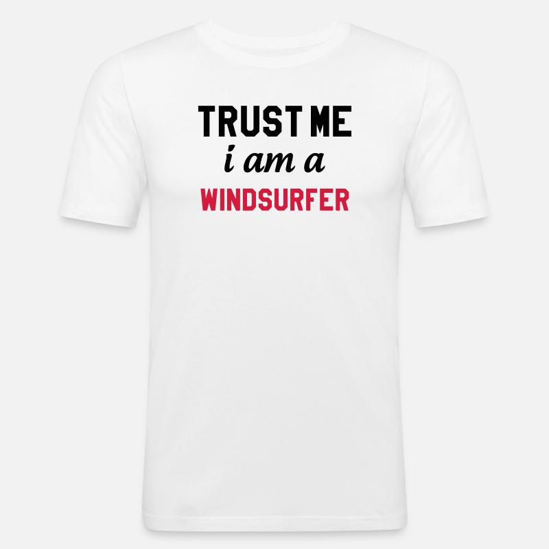 Windsurfen / Windsurfer / Windsurf / Windsurfing - Männer Slim Fit T-Shirt - Weiß