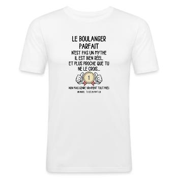 Le Boulanger Parfait n'est pas un Mythe - Humour - T-shirt près du corps Homme - blanc - Devant - Nik (191cm)