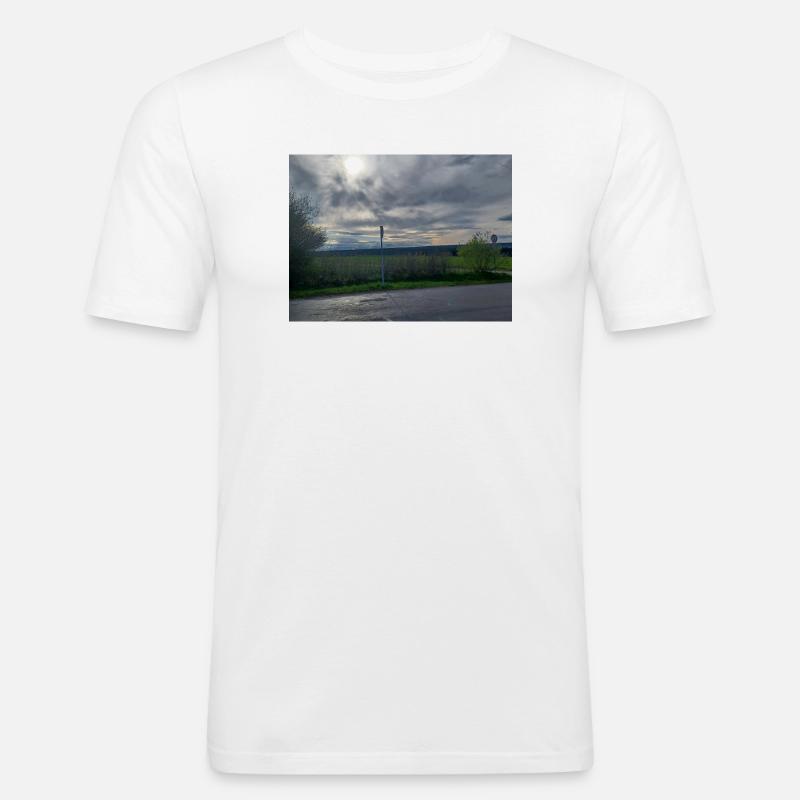 Abendstimmung südlicher Schwarzwald - Männer Slim Fit T-Shirt - Weiß