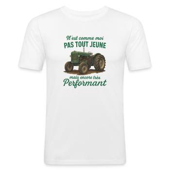 Le Cadeau Fermier | Humour Tracteur Ancien - T-shirt près du corps Homme - blanc - Devant - Nik (191cm)