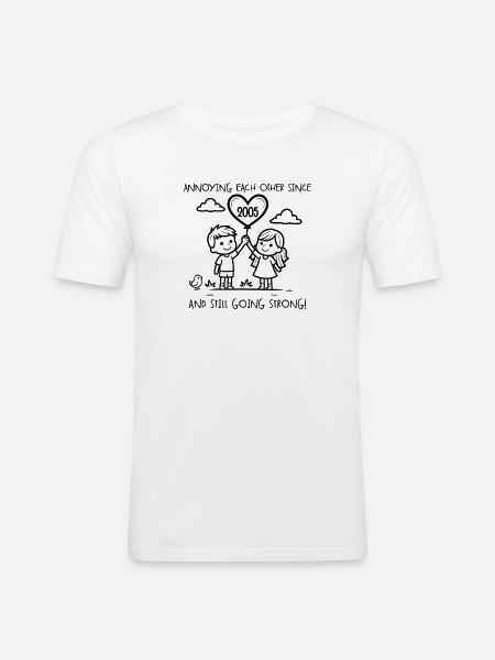 Einander nerven seit 2005 Jubiläum - Männer Slim Fit T-Shirt - Weiß