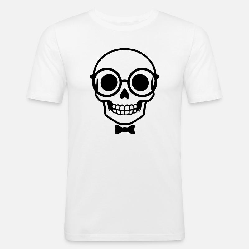 Nerd Totenkopf mit Brille & Fliege - Männer Slim Fit T-Shirt - Weiß