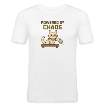 Powered by Chaos - Gatto Sfacciato Rovescia il Caffè - Maglietta aderente da uomo - bianco - Fronte - Nik (191cm)