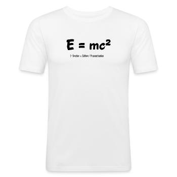 E = mc² - Männer Slim Fit T-Shirt - Weiß - Vorne - Nik (191cm)