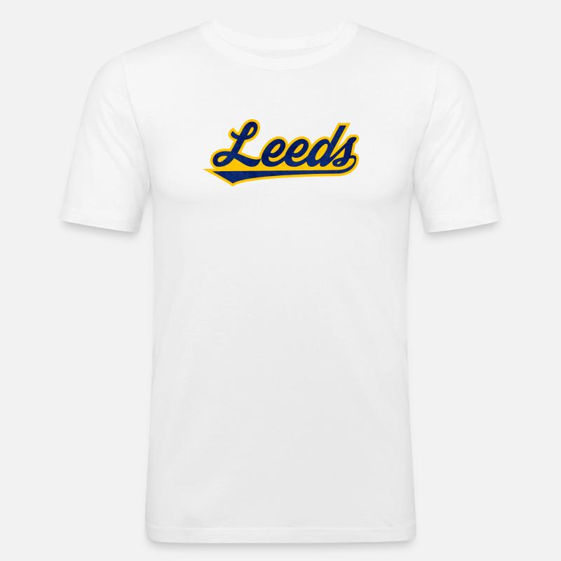 Leeds Script Logo Blau Gelb - Männer Slim Fit T-Shirt - Weiß