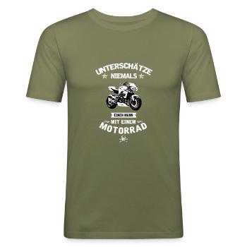 Street Triple Unterschätze - Männer Slim Fit T-Shirt - Khaki Grün - Vorne - Jaron (178cm)