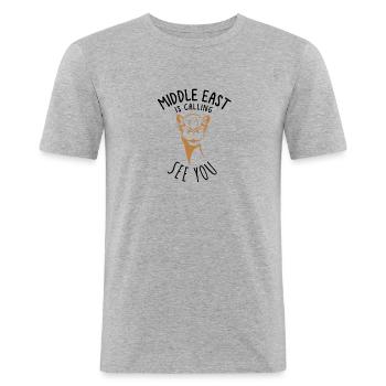 Naher Osten ruft - Männer Slim Fit T-Shirt - Grau meliert - Vorne - Nik (191cm)
