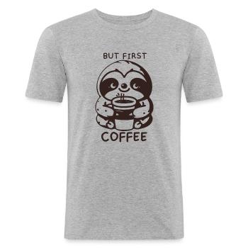 Erstmal Kaffee - Faultier - Männer Slim Fit T-Shirt - Grau meliert - Vorne - Nik (191cm)