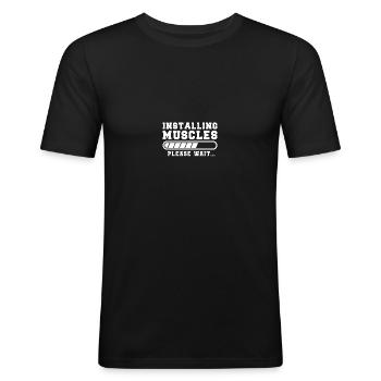 Installing Muscles Please Wait Funny Gym Training - Männer Slim Fit T-Shirt - Schwarz - Vorne - Nik (191cm)