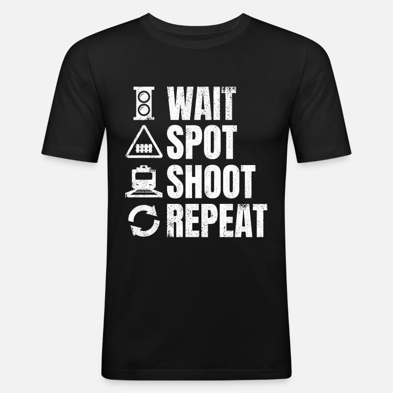 Trainspotter Zeitplan - Männer Slim Fit T-Shirt - Schwarz