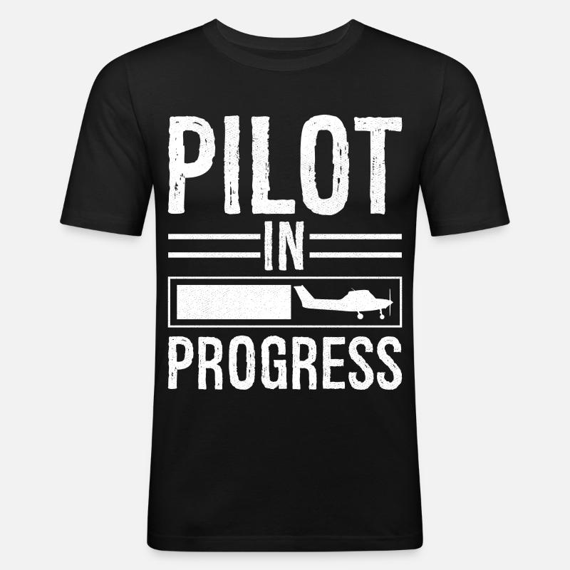 Pilot In progress - Männer Slim Fit T-Shirt - Schwarz