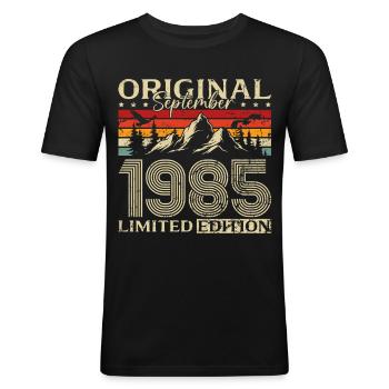 40. Geburtstag Vintage September Jahrgang 1985  - Männer Slim Fit T-Shirt - Schwarz - Vorne - Nik (191cm)