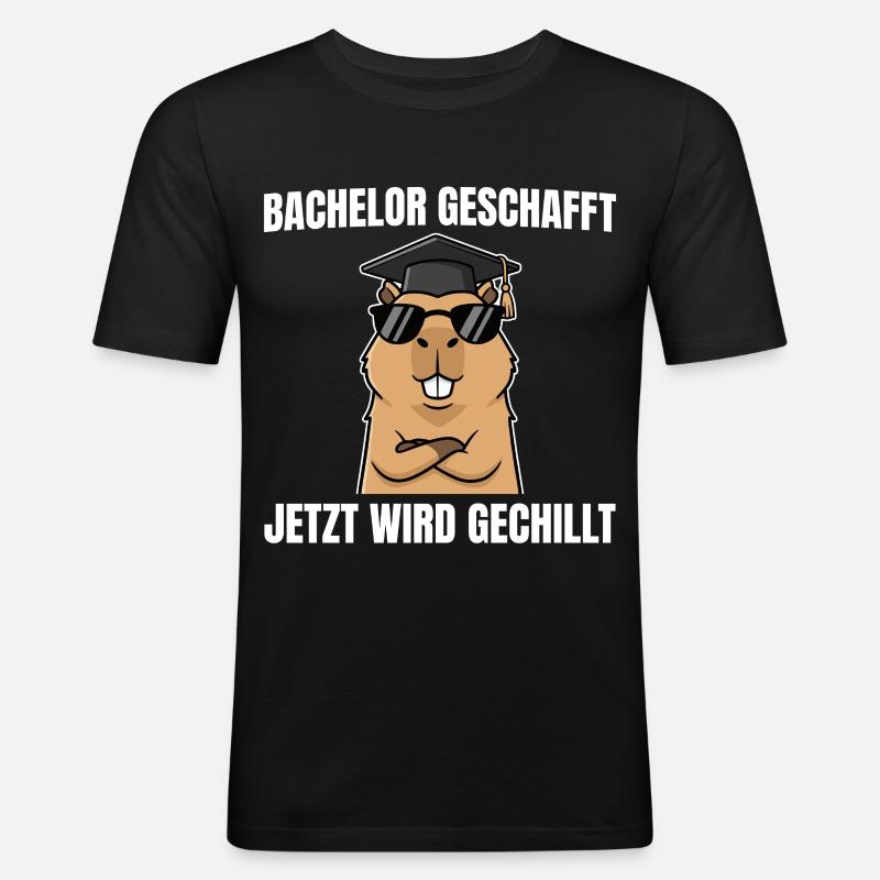 Bachelor geschafft - Capybara Bachelorprüfung - Männer Slim Fit T-Shirt - Schwarz