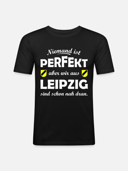 Leipzig nah am Perfekt - Männer Slim Fit T-Shirt - Schwarz