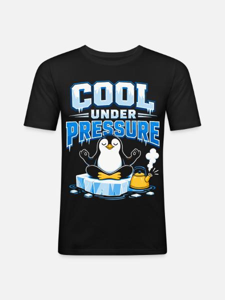Cool Under Pressure Pinguin Meditation - Männer Slim Fit T-Shirt - Schwarz