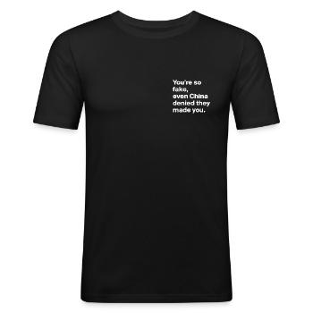 Vous êtes tellement faux que même la Chine a nié vous avoir créé. - T-shirt près du corps Homme - noir - Devant - Nik (191cm)
