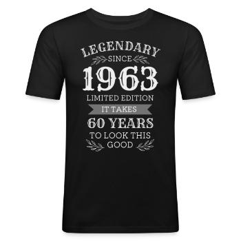 Legende seit 1963 - Männer Slim Fit T-Shirt - Schwarz - Vorne - Nik (191cm)