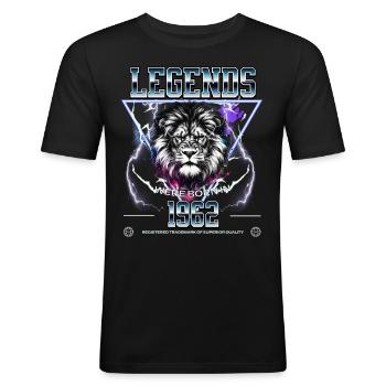 1962 Geburtstag Geburtsjahr Löwe - Männer Slim Fit T-Shirt - Schwarz - Vorne - Nik (191cm)