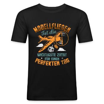 Modellfliegen - Männer Slim Fit T-Shirt - Schwarz - Vorne - Nik (191cm)