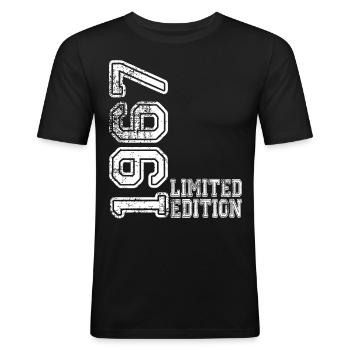 Limited Edition 1967 - Männer Slim Fit T-Shirt - Schwarz - Vorne - Nik (191cm)