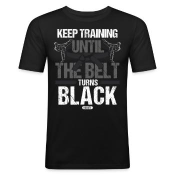 Schwarzer Gürtel: Motivation Kampfkunst Karate - Männer Slim Fit T-Shirt - Schwarz - Vorne - Nik (191cm)