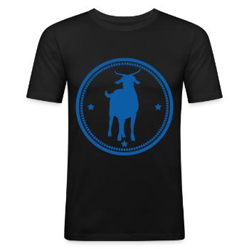 Ziege - Bock - Geiß - Bauernhof - Zoo - Urlaub - Männer Slim Fit T-Shirt - Schwarz - Vorne - Nik (191cm)
