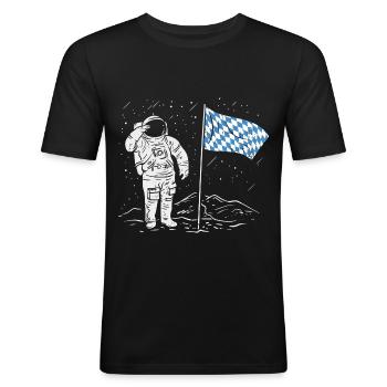 Bavaria Astronaut - Männer Slim Fit T-Shirt - Schwarz - Vorne - Nik (191cm)